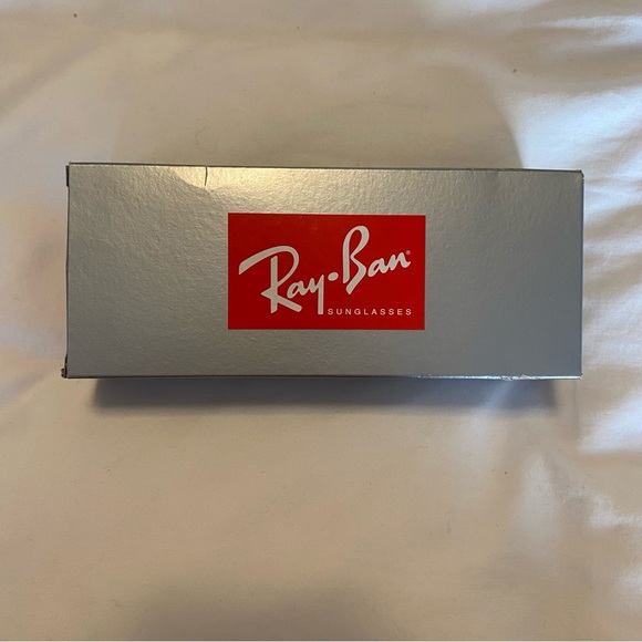 Ray Ban Original Wayfarer sunglasses - Picture 6 of 7